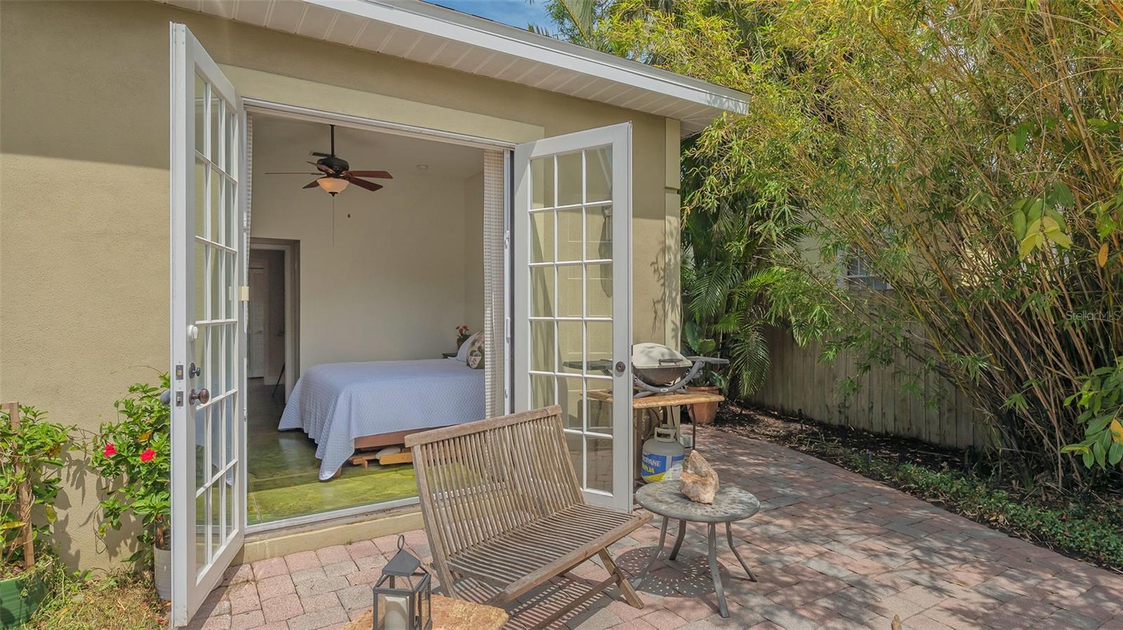 Image 34 of 84 For 640 Osprey Avenue