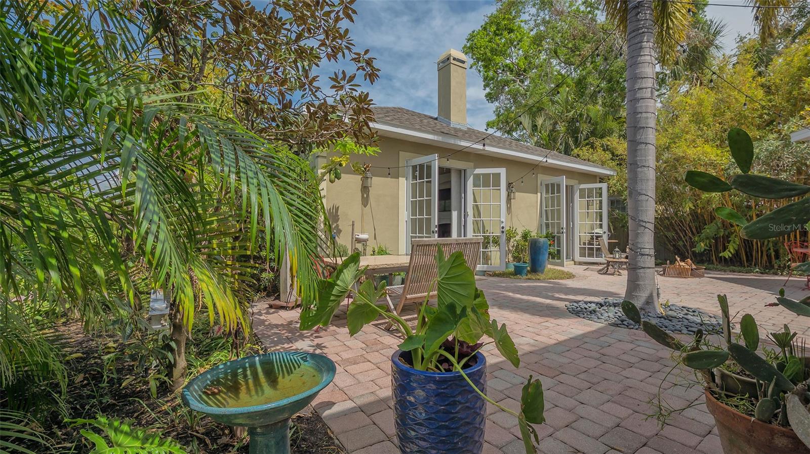 Image 39 of 84 For 640 Osprey Avenue