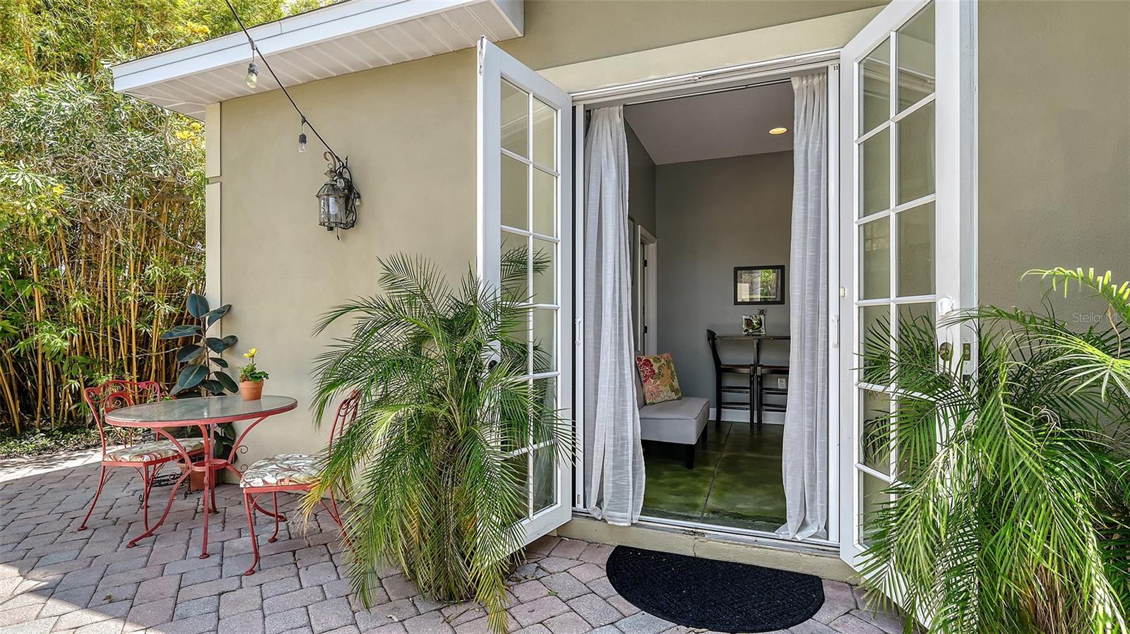 Image 46 of 84 For 640 Osprey Avenue