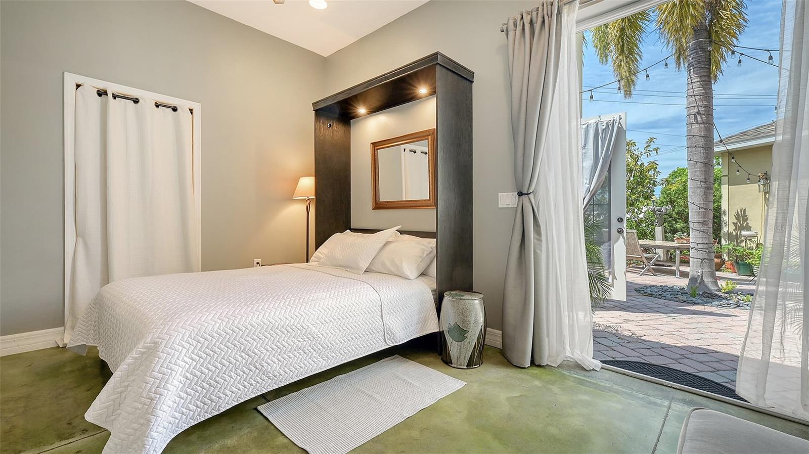 Image 47 of 84 For 640 Osprey Avenue