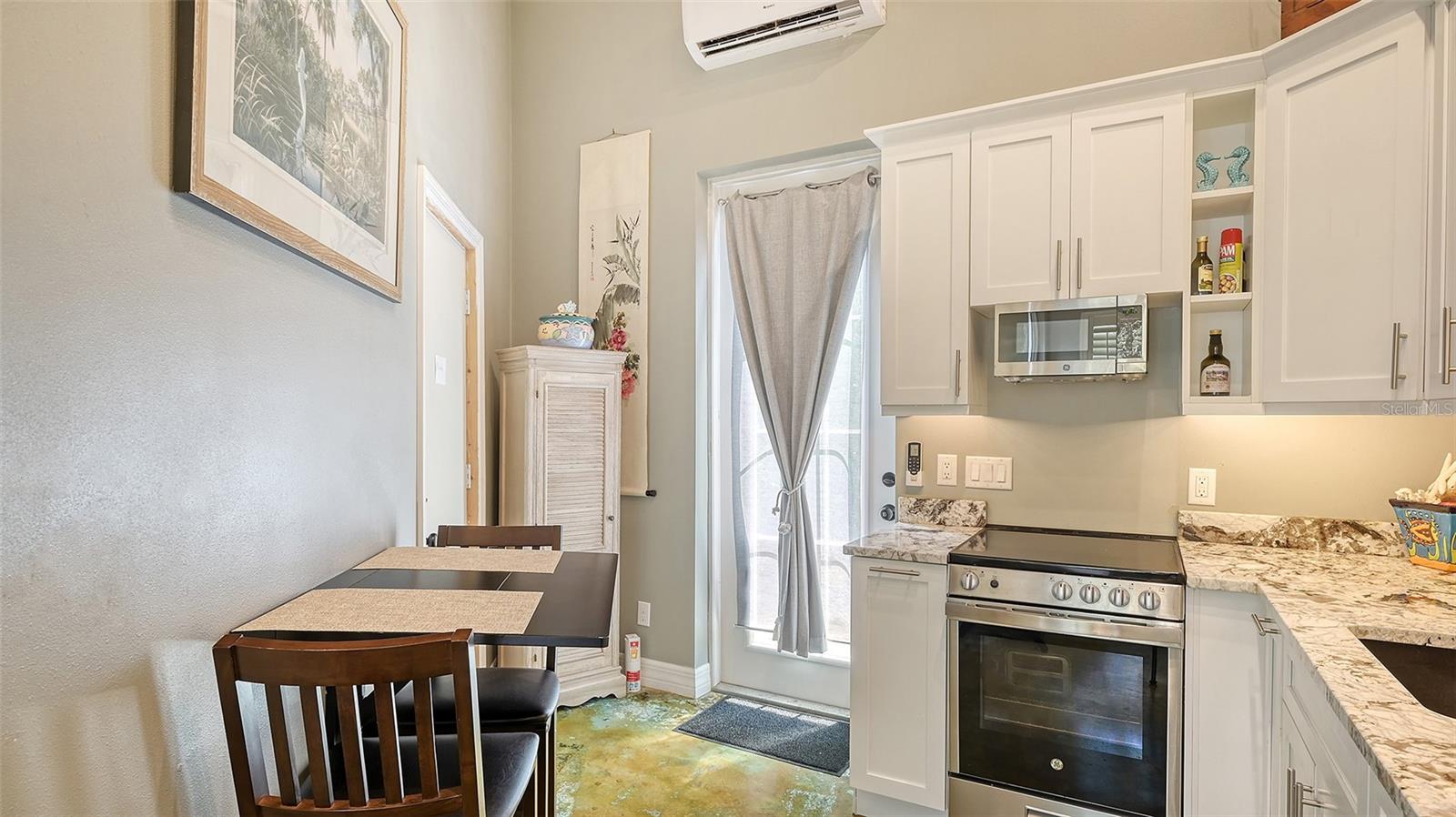 Image 58 of 84 For 640 Osprey Avenue