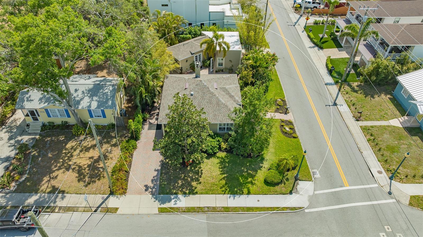 Image 68 of 84 For 640 Osprey Avenue