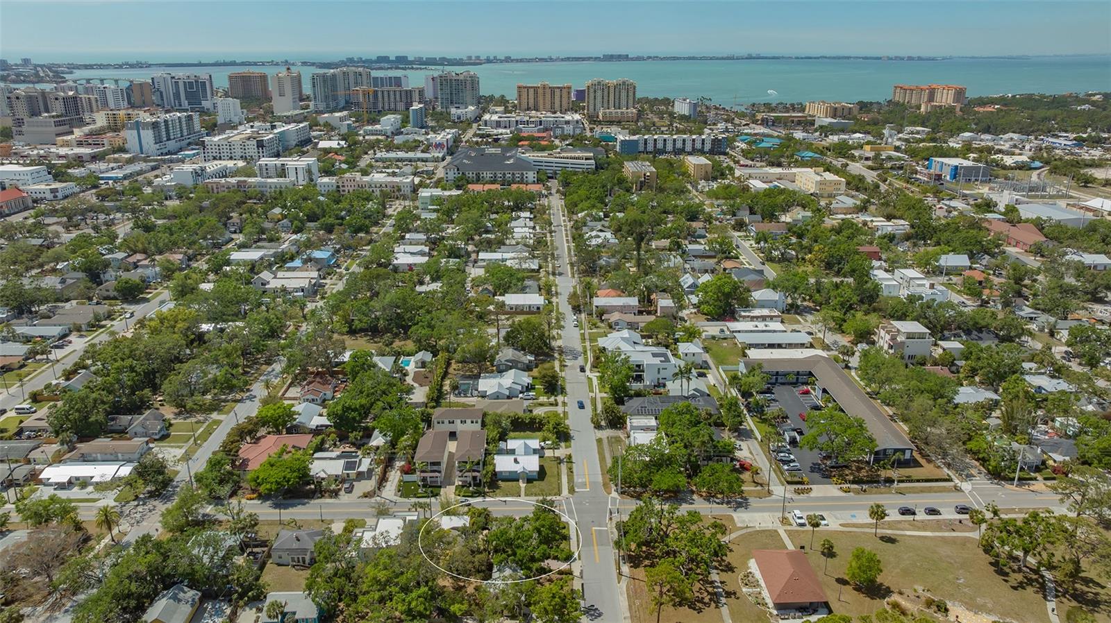 Image 83 of 84 For 640 Osprey Avenue