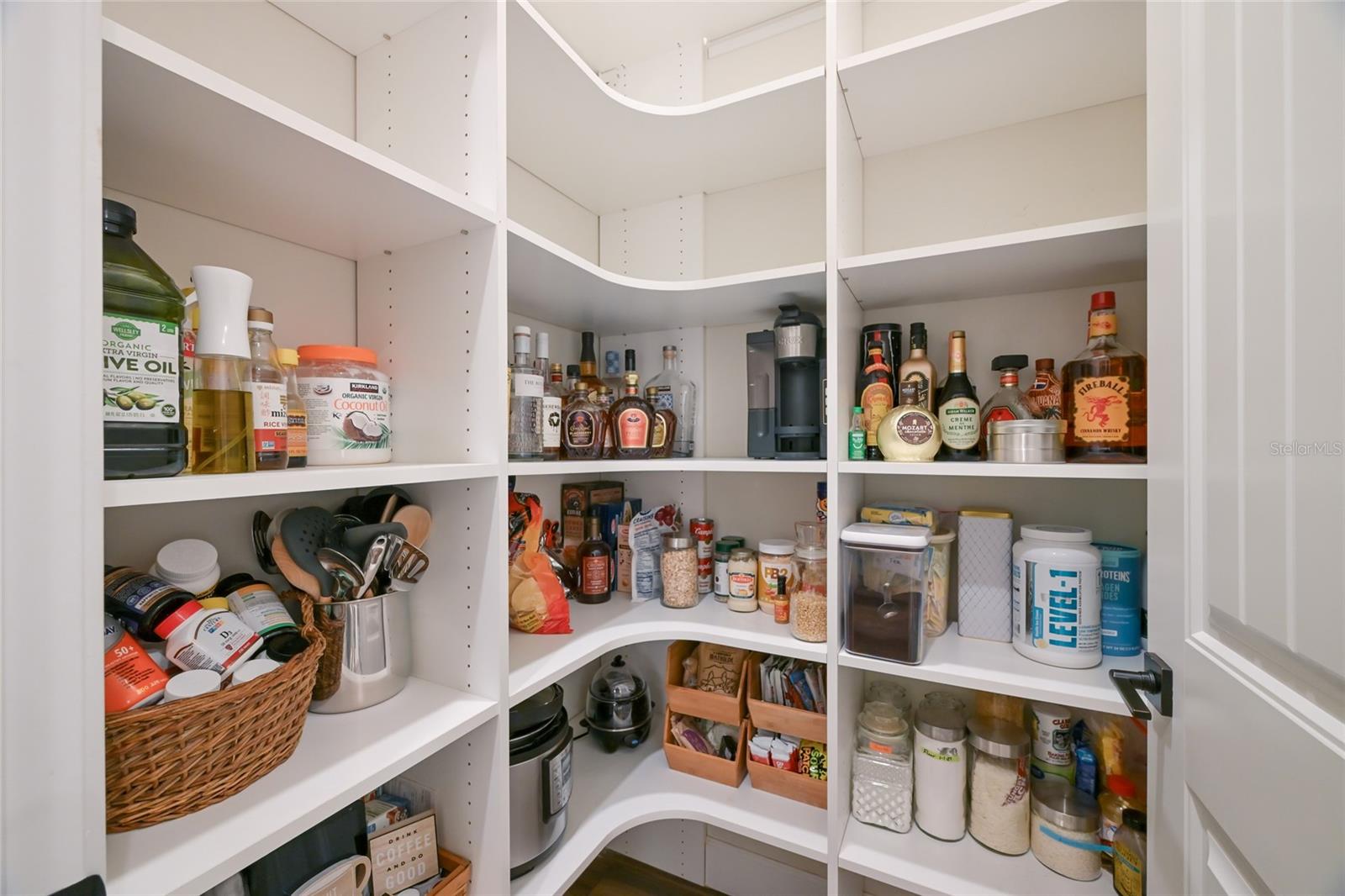 Image 30 of 97 For 18115 Littleton Place