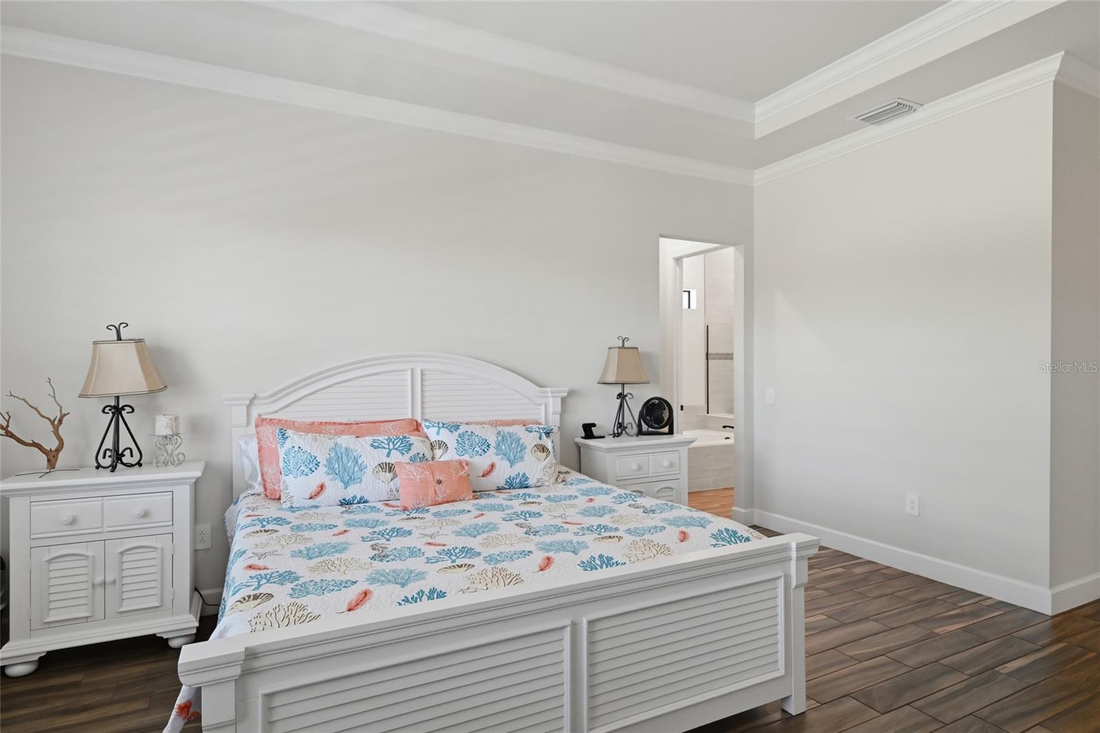 Image 35 of 97 For 18115 Littleton Place