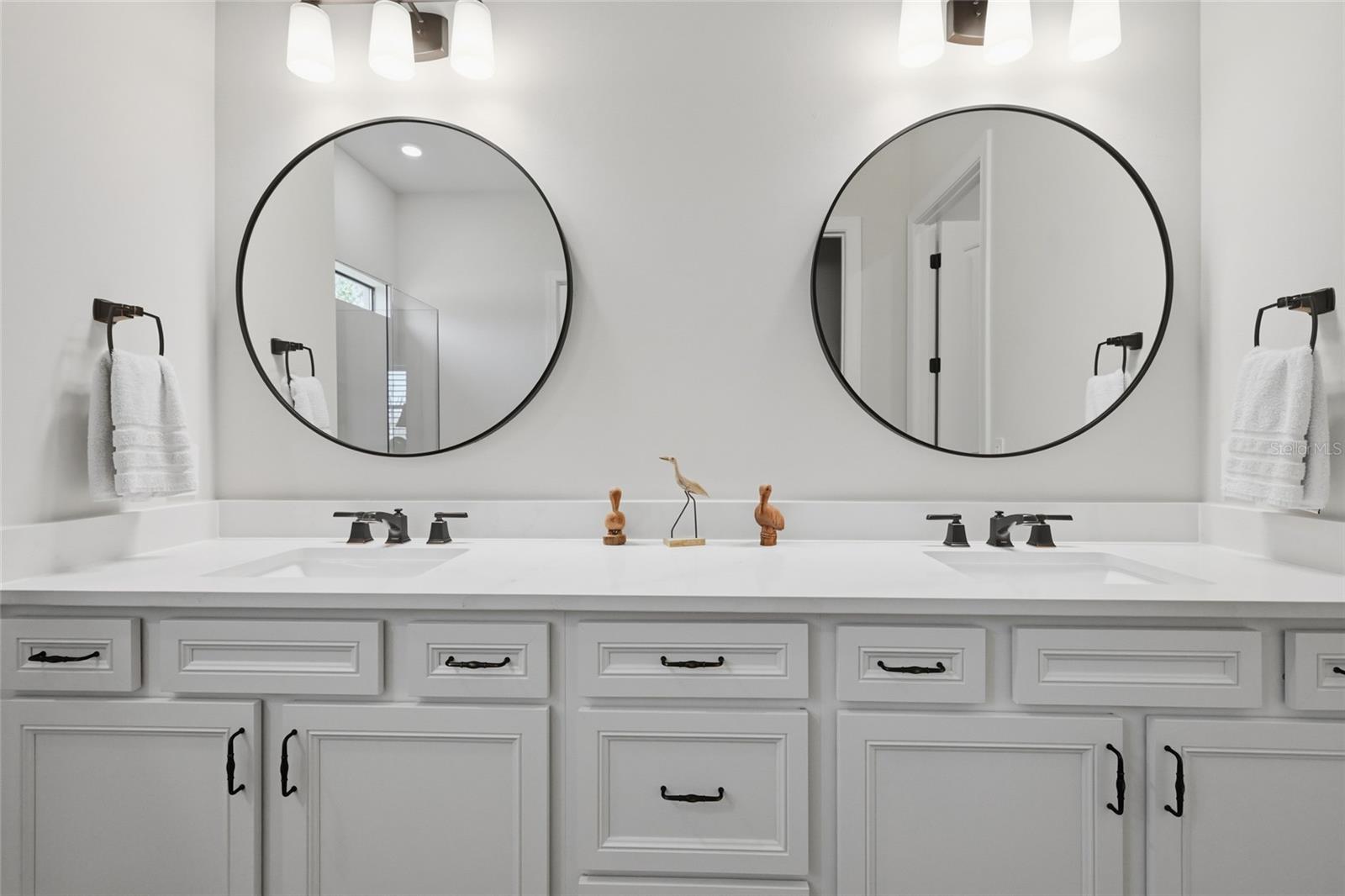 Image 40 of 97 For 18115 Littleton Place