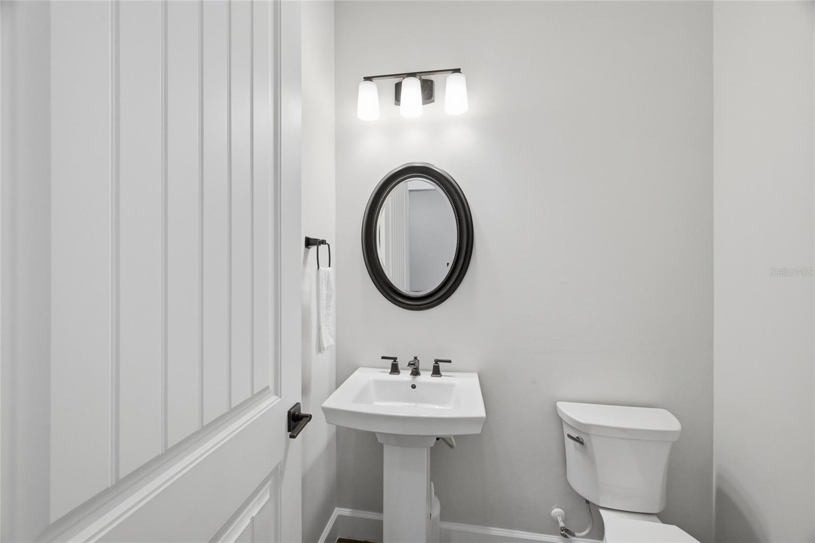 Image 46 of 97 For 18115 Littleton Place