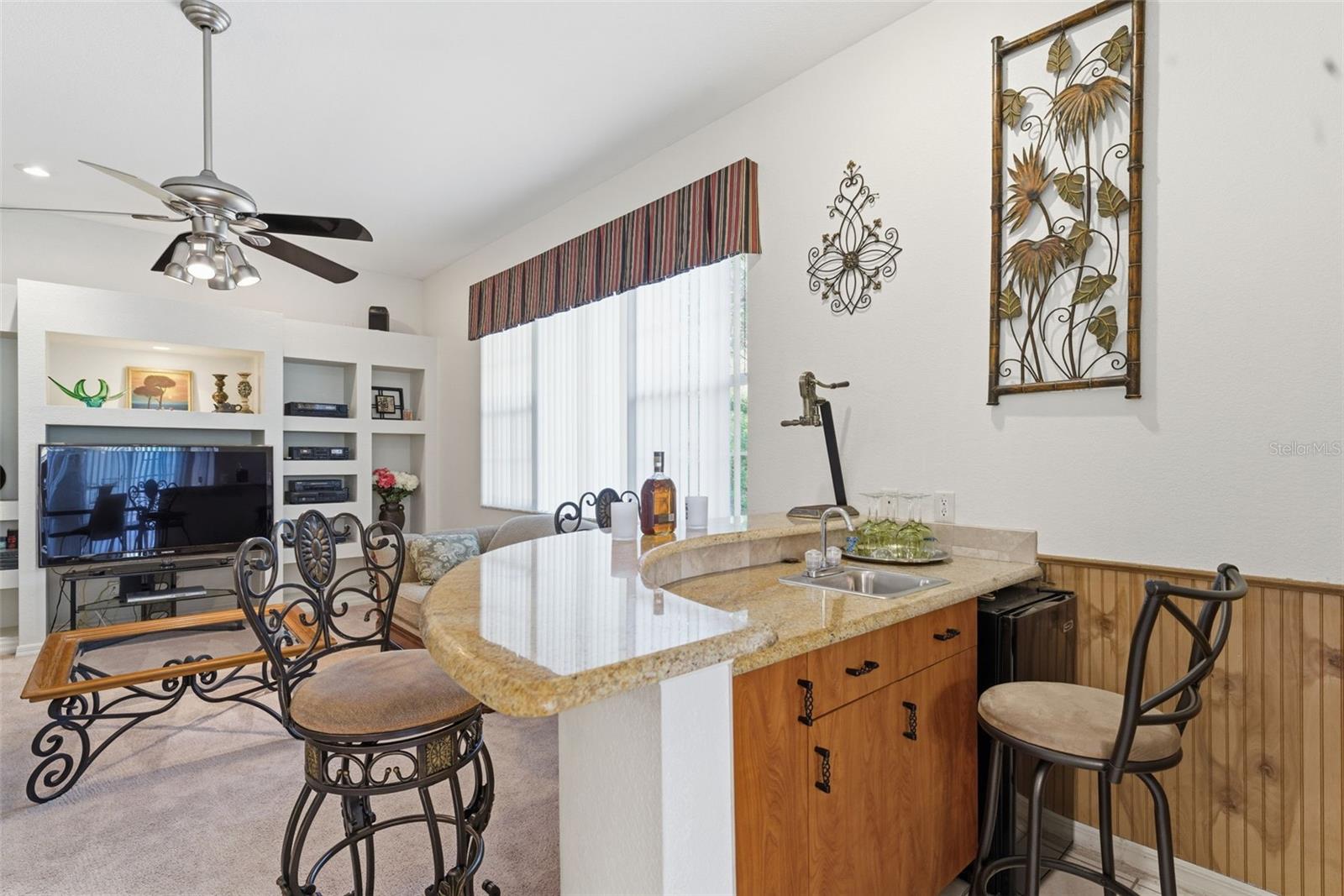 Image 20 of 59 For 9336 St Paul Drive