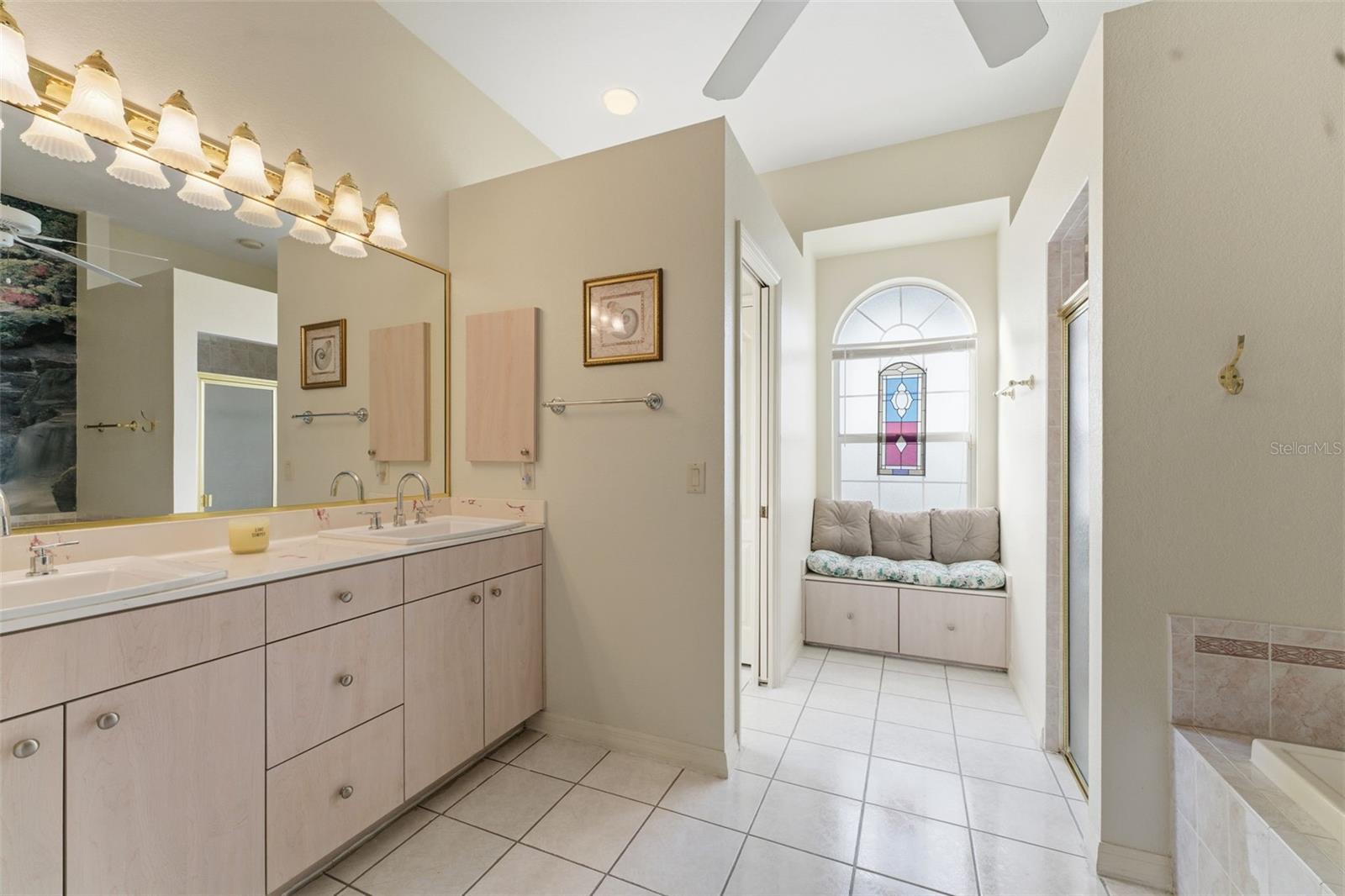 Image 29 of 59 For 9336 St Paul Drive