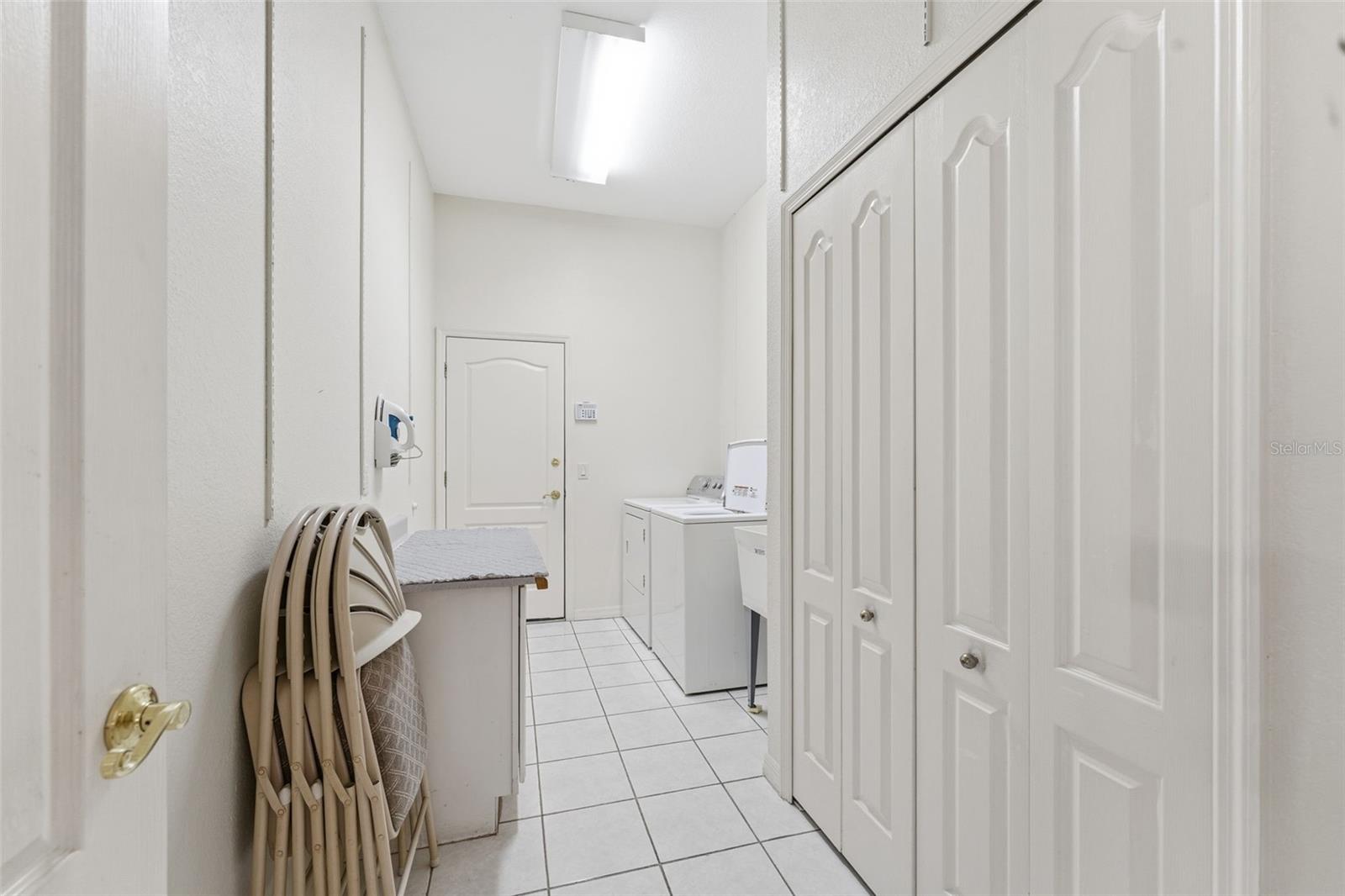 Image 31 of 59 For 9336 St Paul Drive