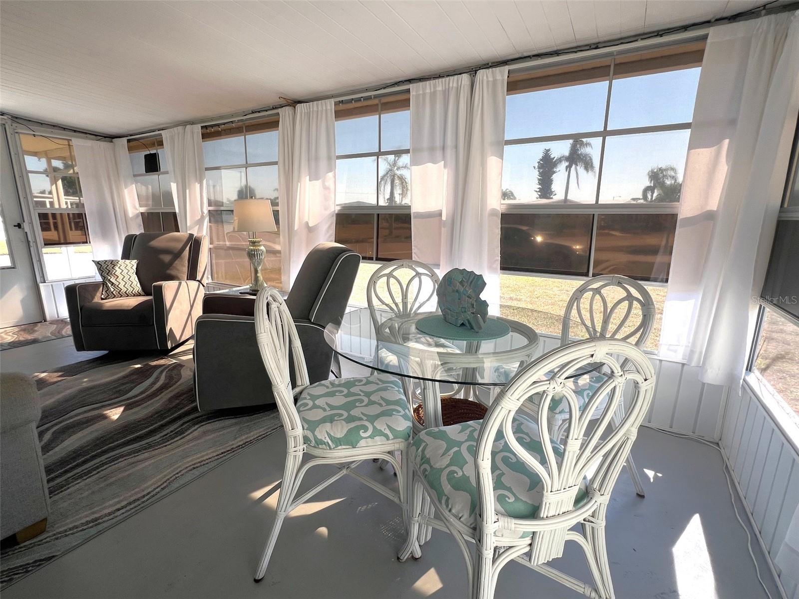 Image 12 of 41 For 354 Blackburn Boulevard