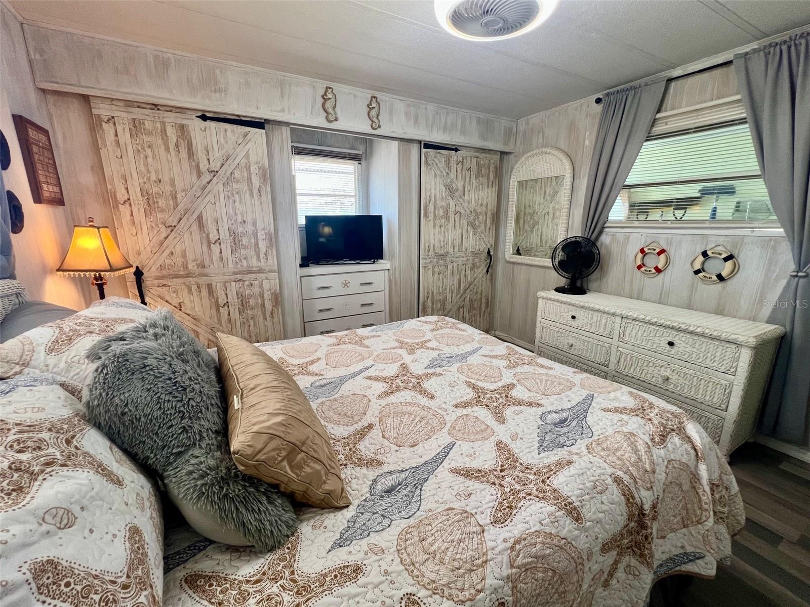 Image 16 of 41 For 354 Blackburn Boulevard