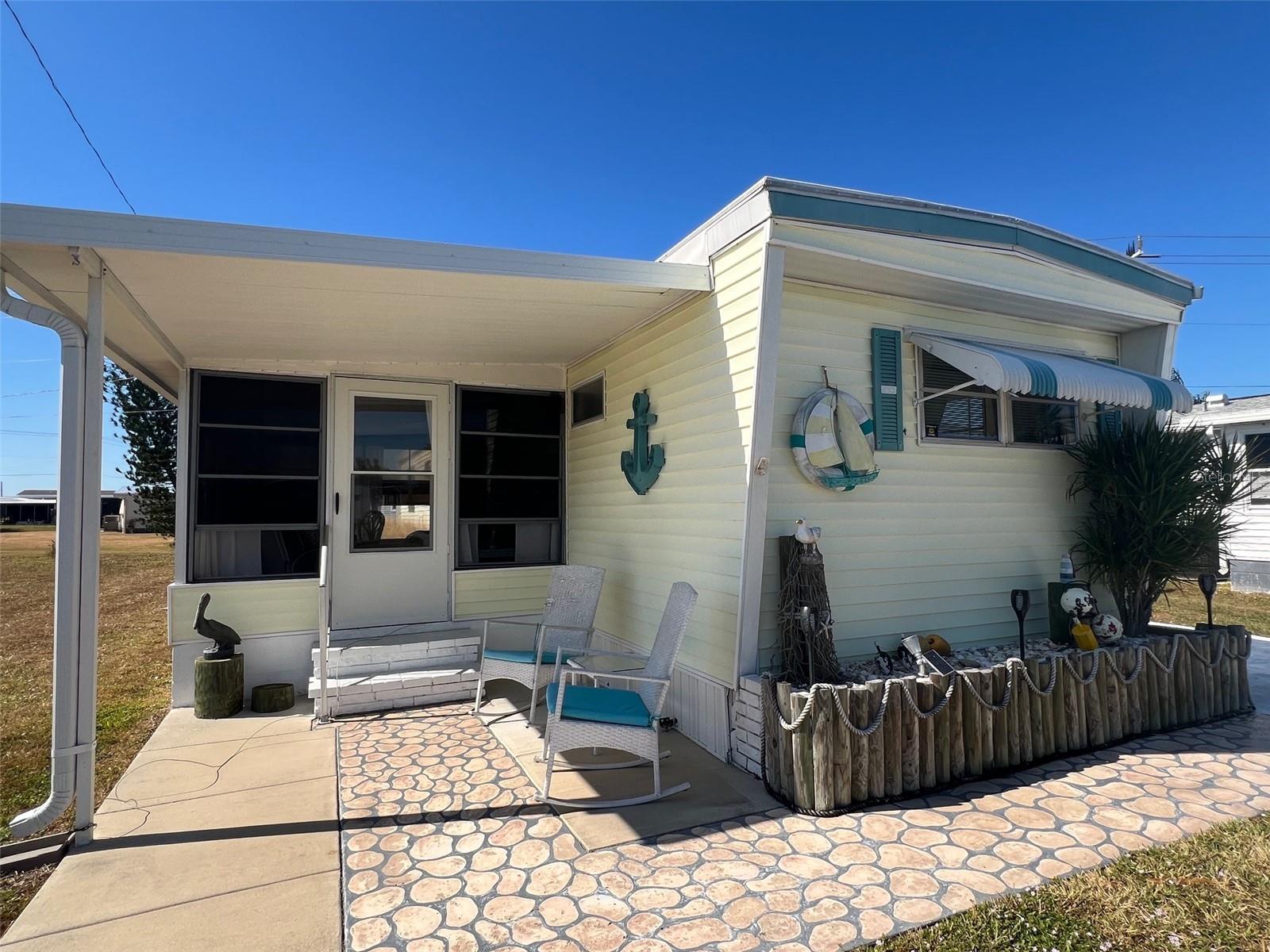 Image 24 of 41 For 354 Blackburn Boulevard