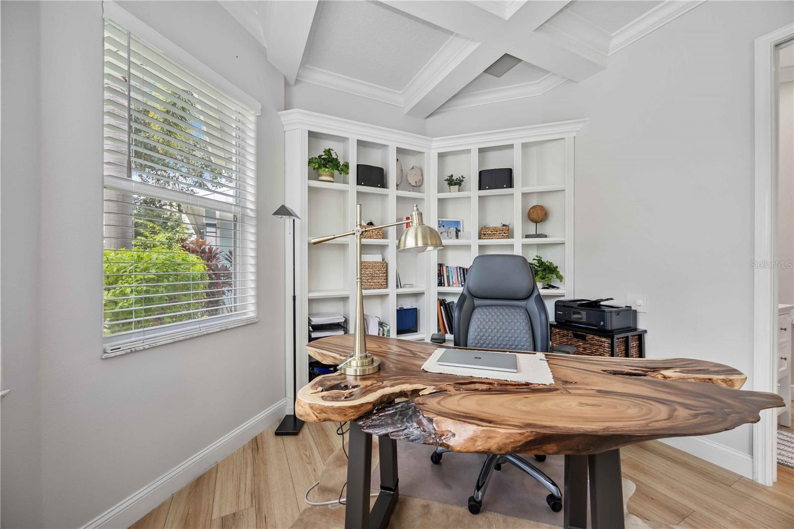 Image 12 of 58 For 302 Americas Cup Boulevard