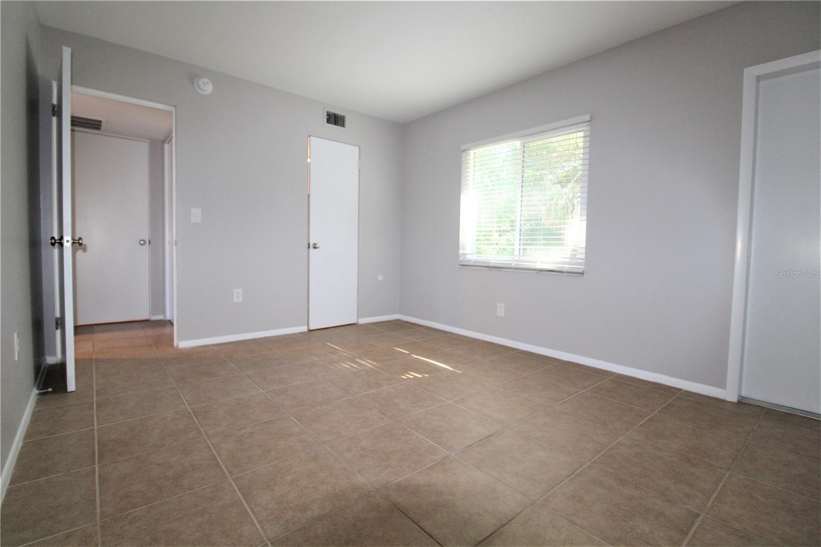 Image 8 of 16 For 2304 Ringling Boulevard 202