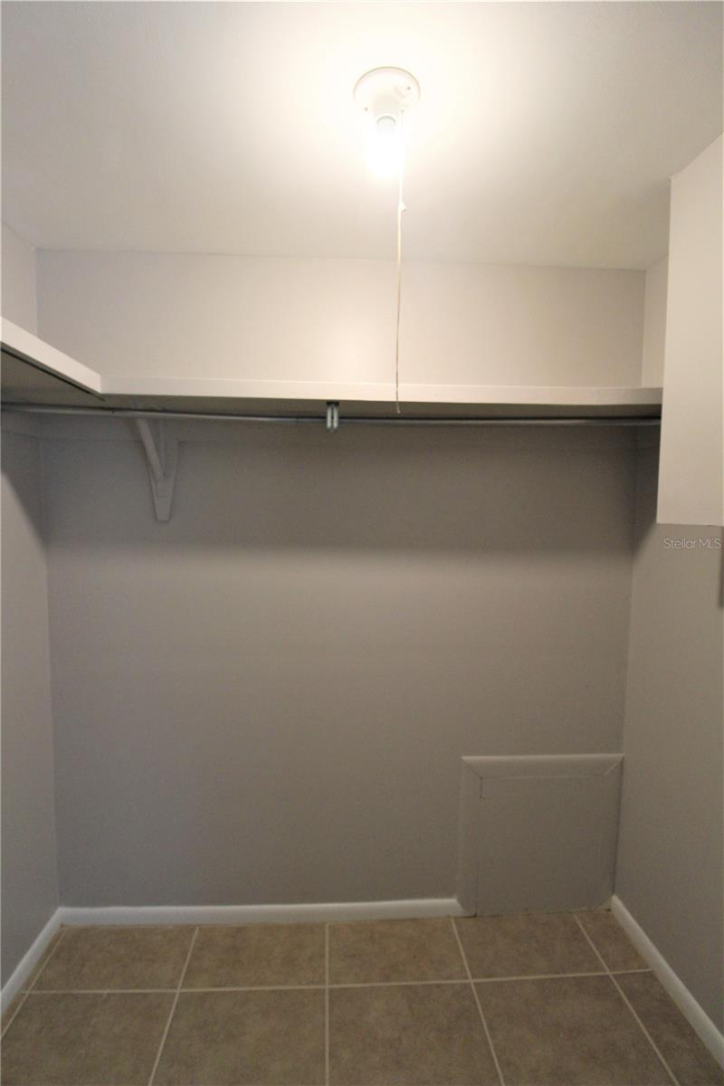 Image 9 of 16 For 2304 Ringling Boulevard 202