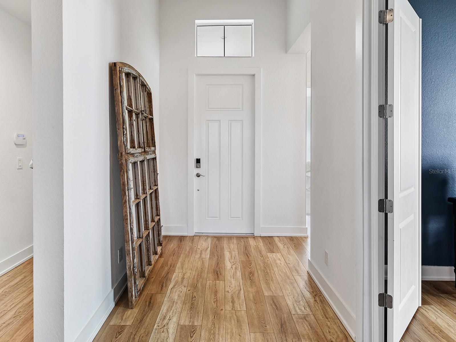 Image 2 of 51 For 7857 Redonda Loop