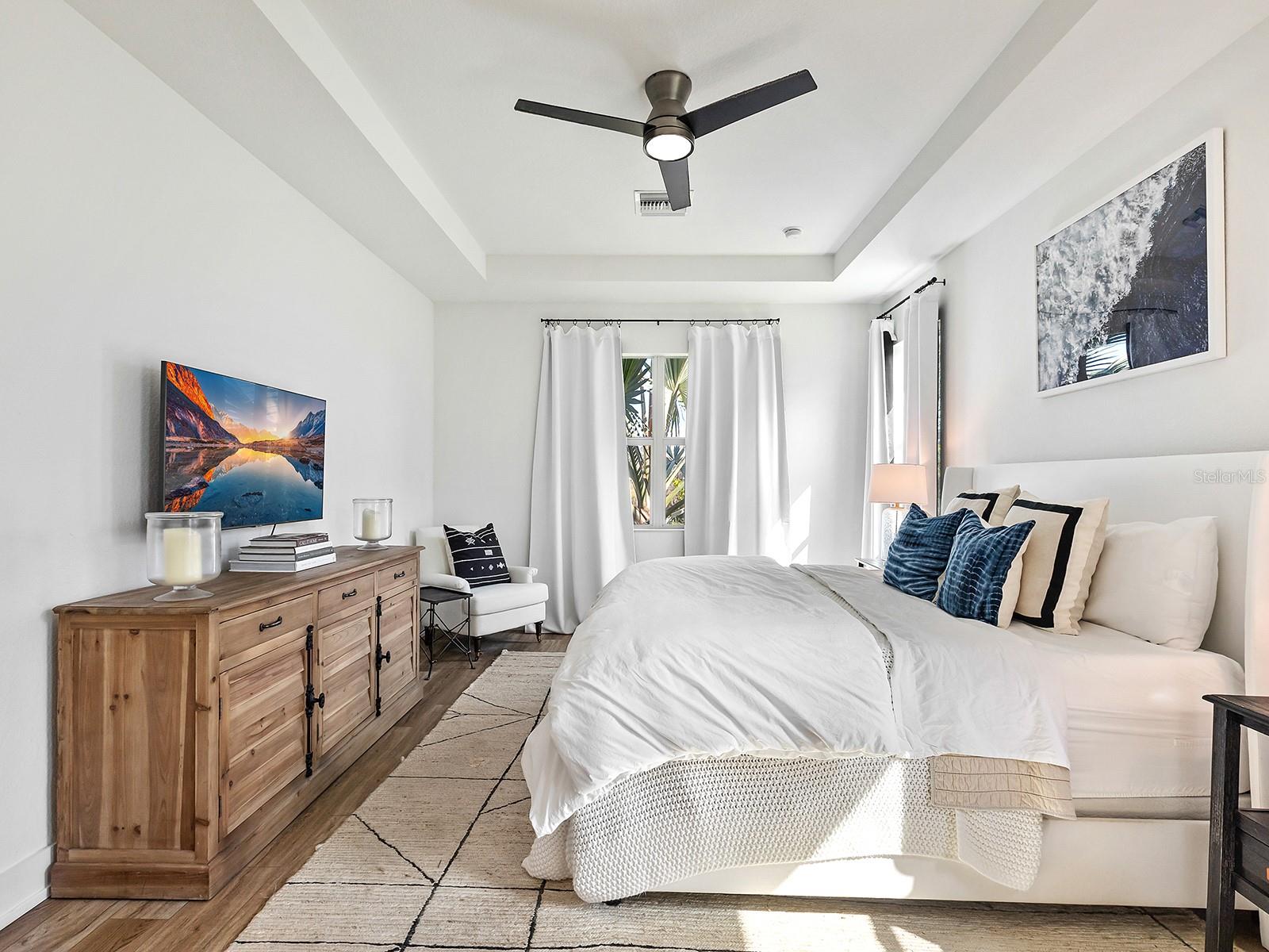 Image 22 of 51 For 7857 Redonda Loop