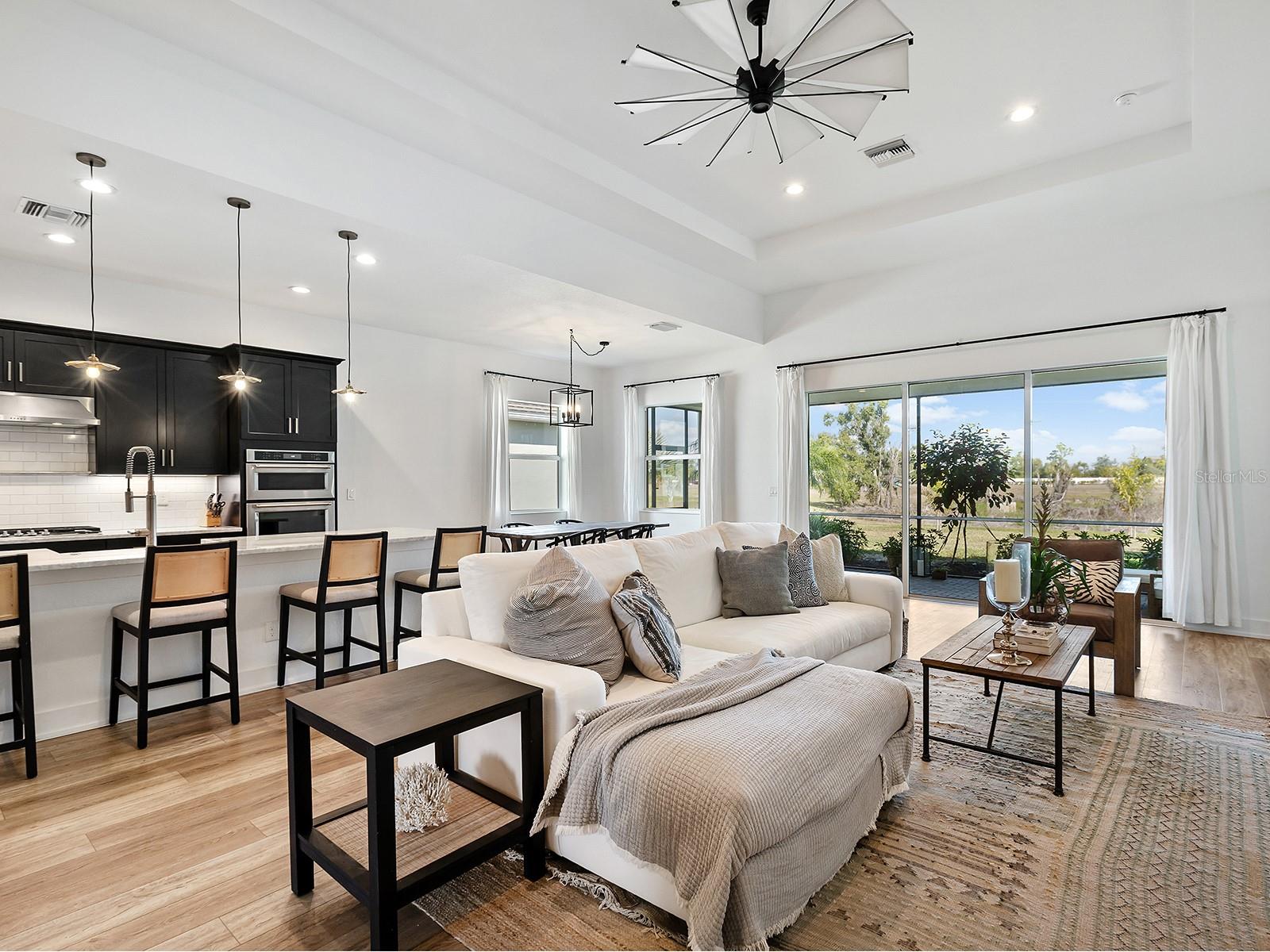 Image 6 of 51 For 7857 Redonda Loop