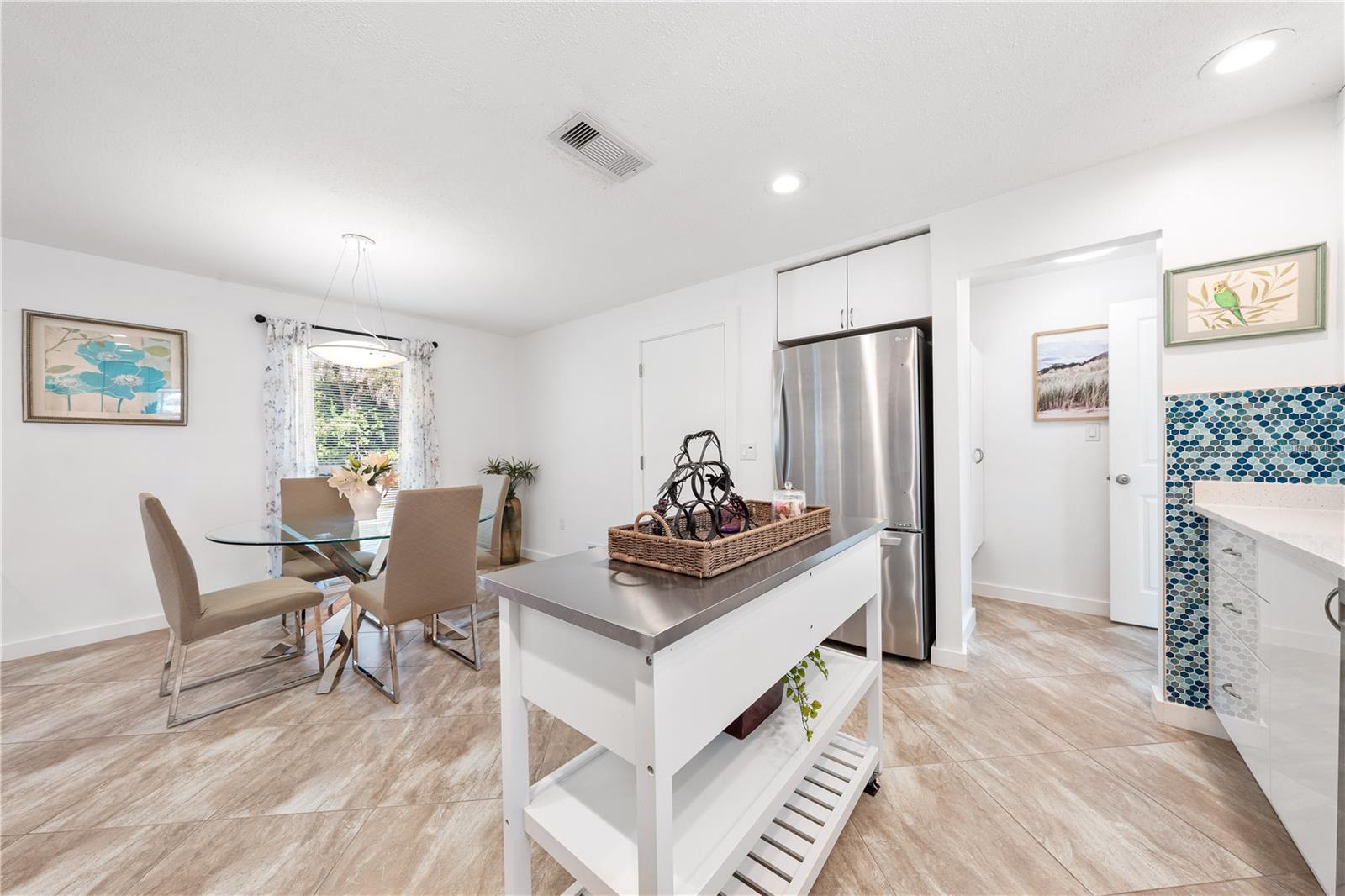 Image 20 of 85 For 6100 Pauline Avenue