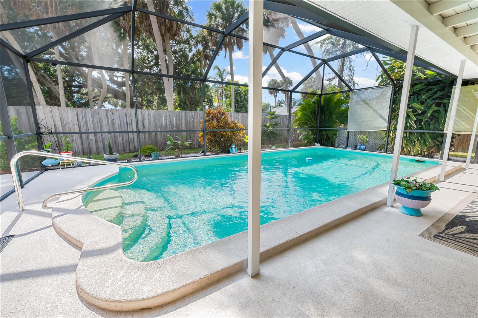 Image 32 of 85 For 6100 Pauline Avenue