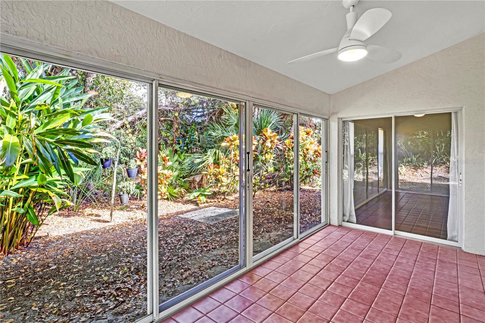 Image 20 of 25 For 4461 Ascot Circle N 5