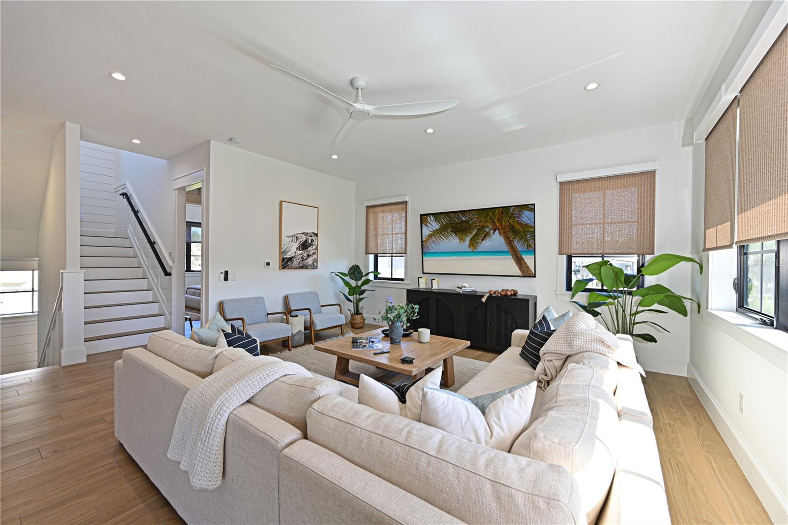 Image 10 of 69 For 305 55th Street