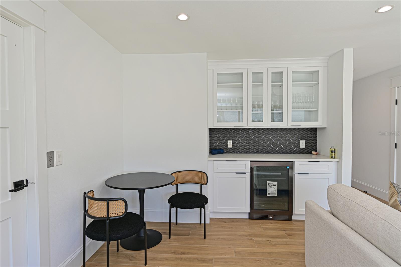 Image 37 of 69 For 305 55th Street