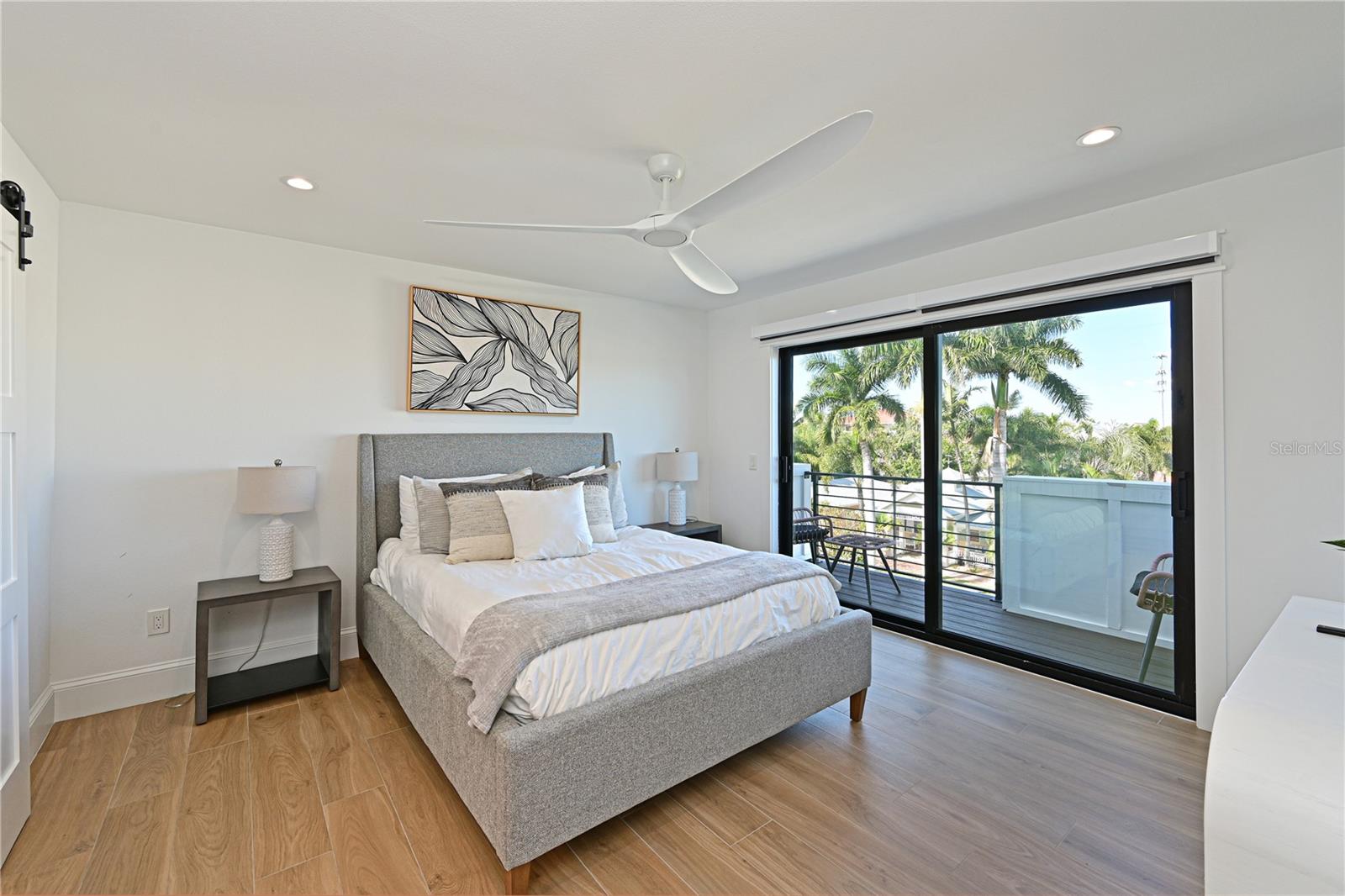 Image 39 of 69 For 305 55th Street