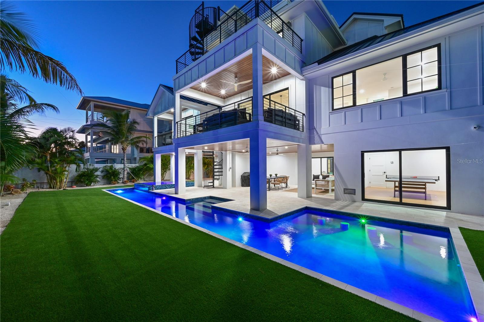 Image 5 of 69 For 305 55th Street