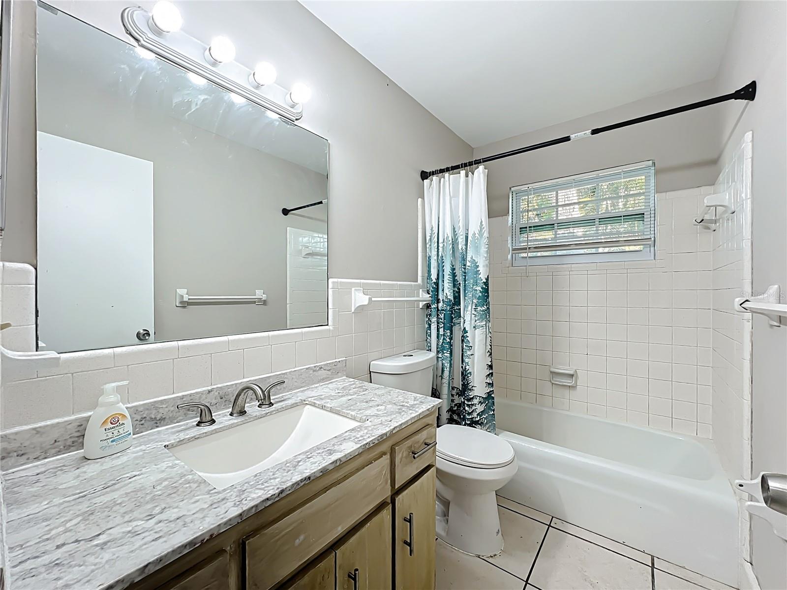 Image 35 of 72 For 6010 Nutmeg Avenue