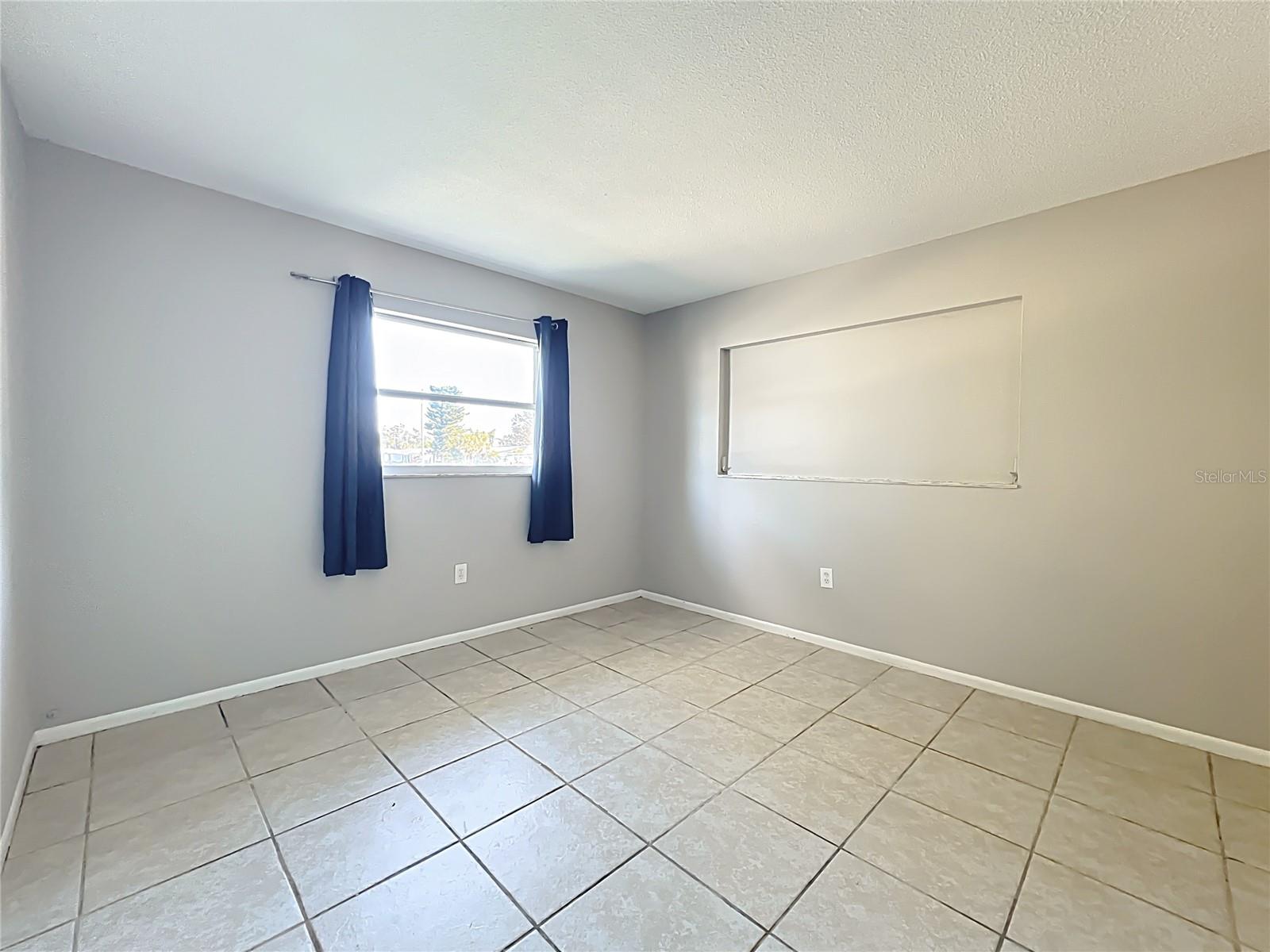 Image 39 of 72 For 6010 Nutmeg Avenue