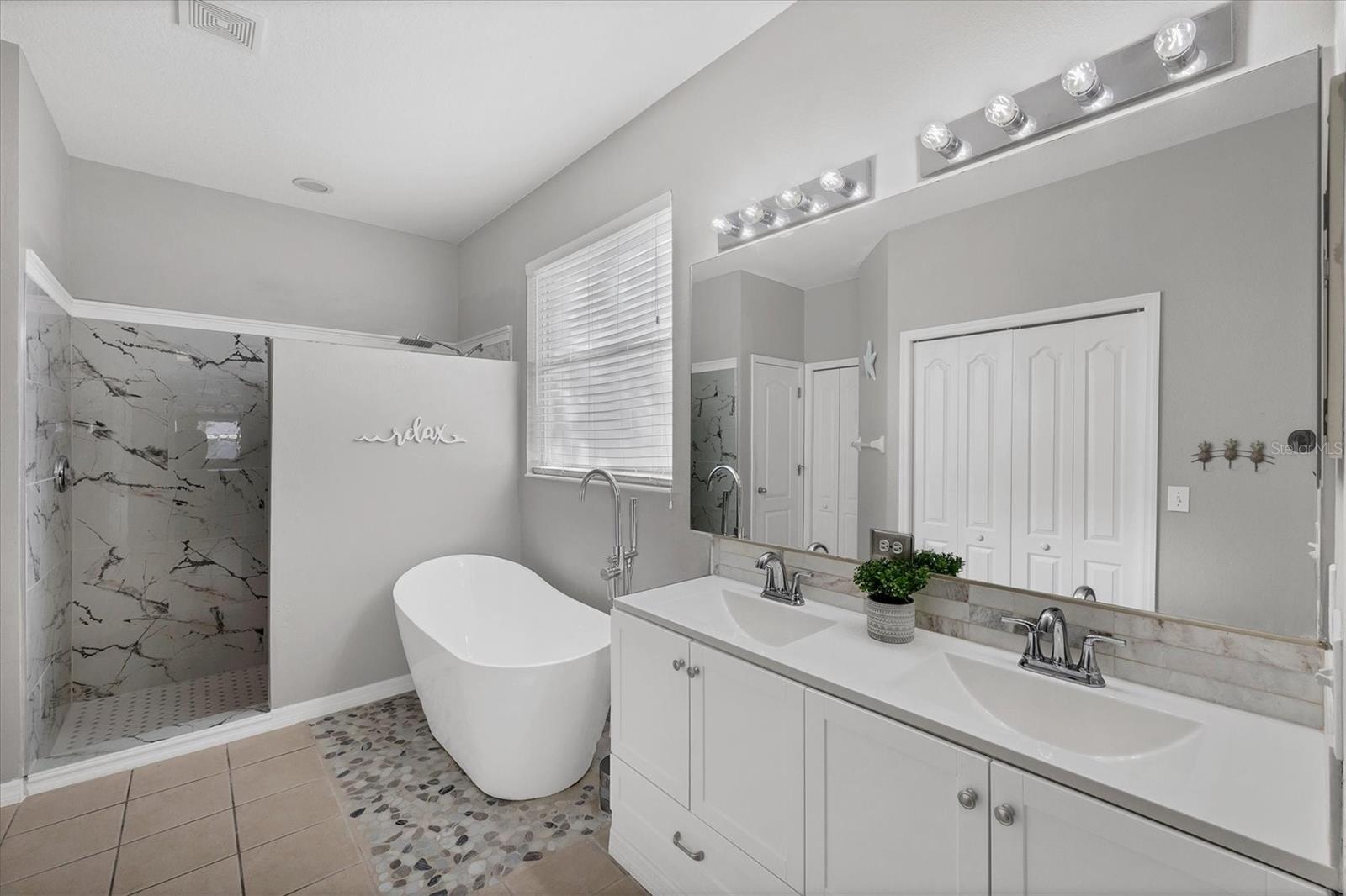 Image 15 of 24 For 1722 Old Summerwood Boulevard