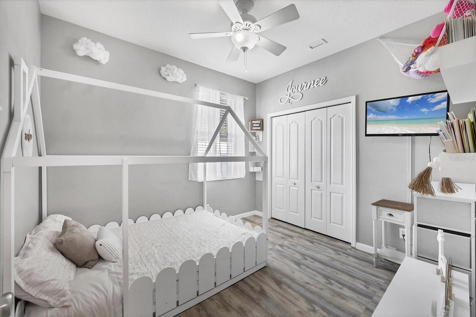 Image 18 of 24 For 1722 Old Summerwood Boulevard