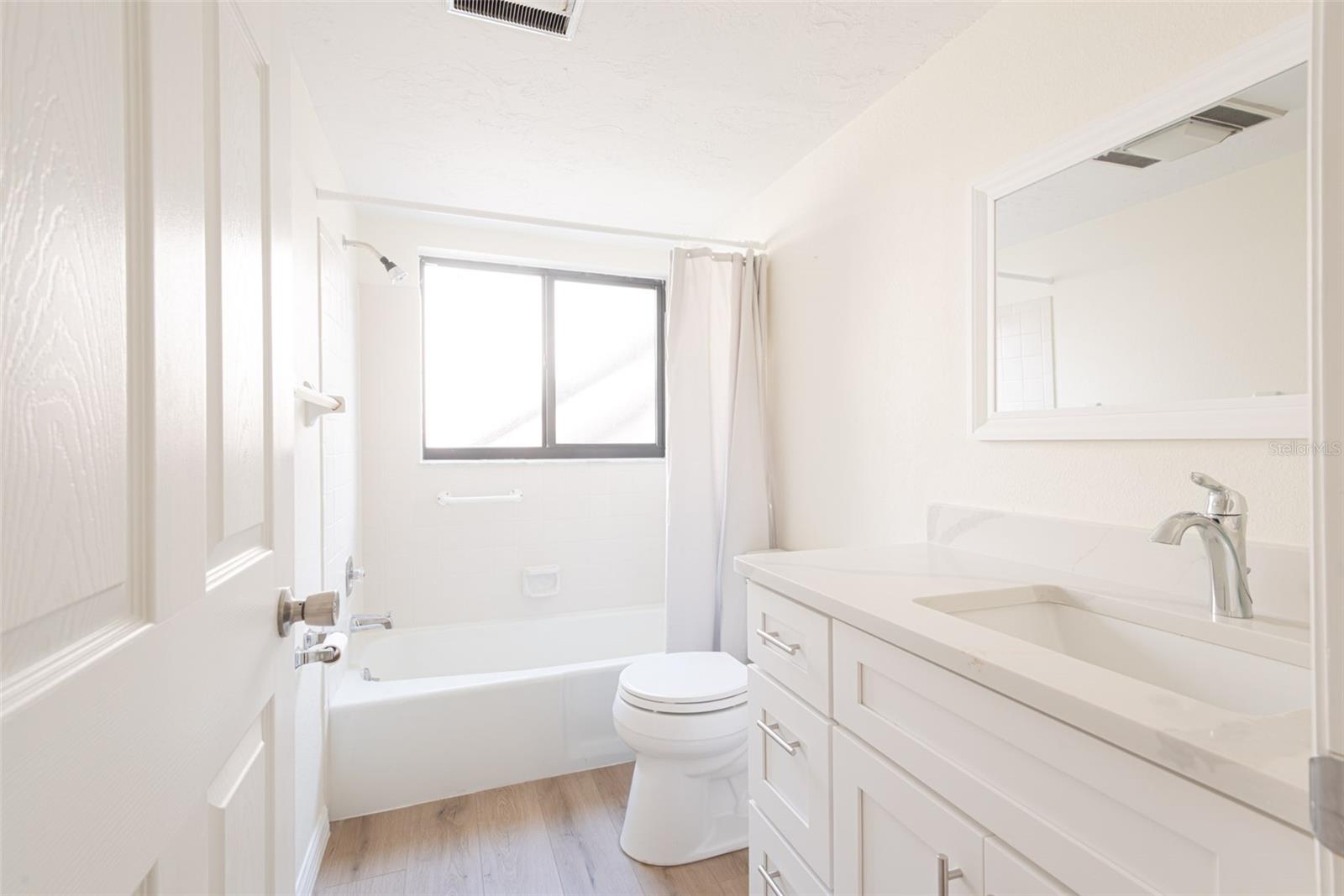 Image 15 of 27 For 15 Quails Run Boulevard 1