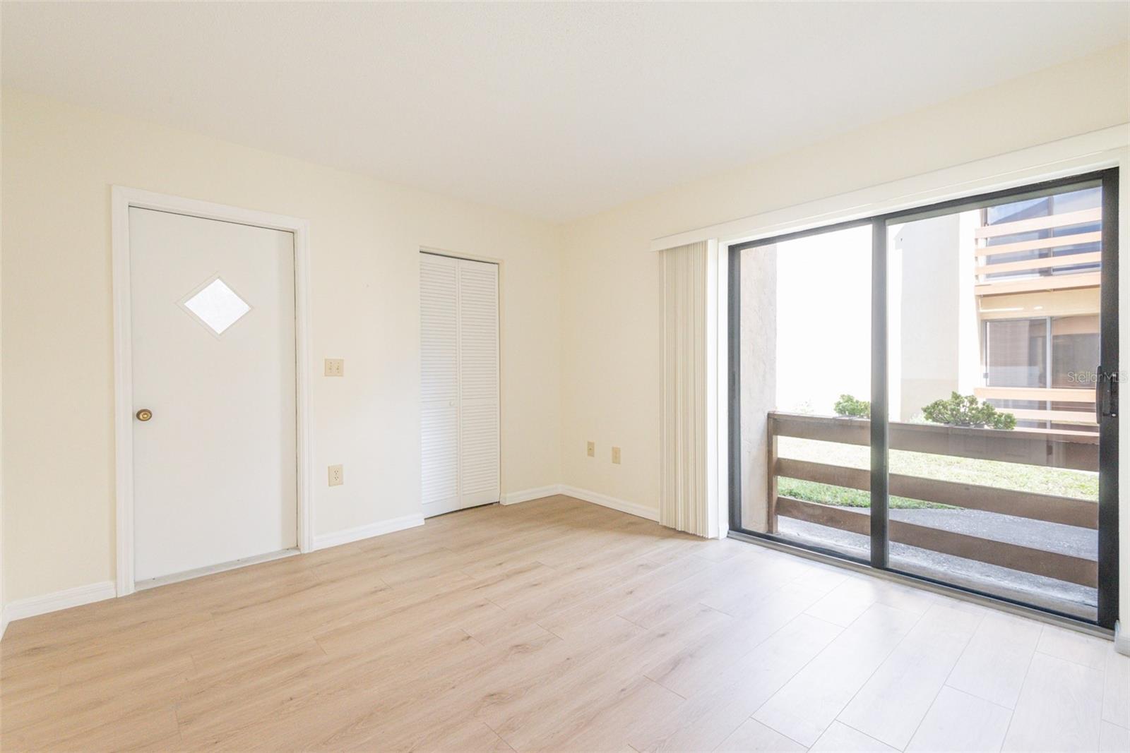 Image 16 of 27 For 15 Quails Run Boulevard 1