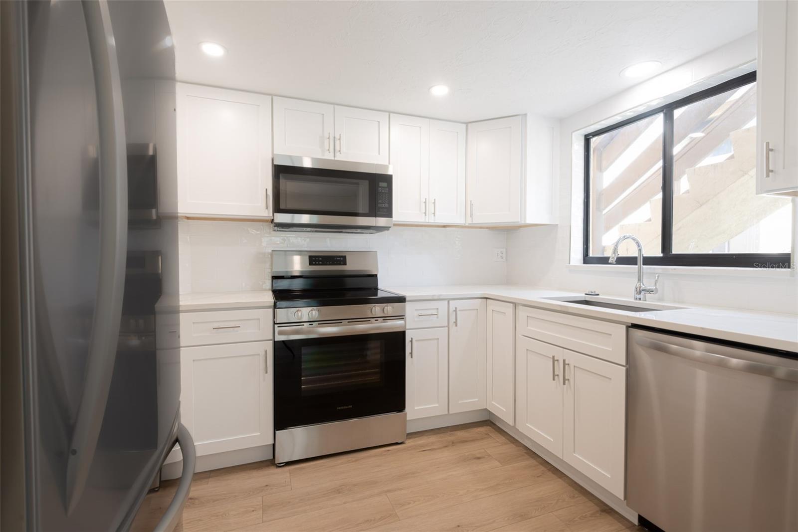 Image 9 of 27 For 15 Quails Run Boulevard 1