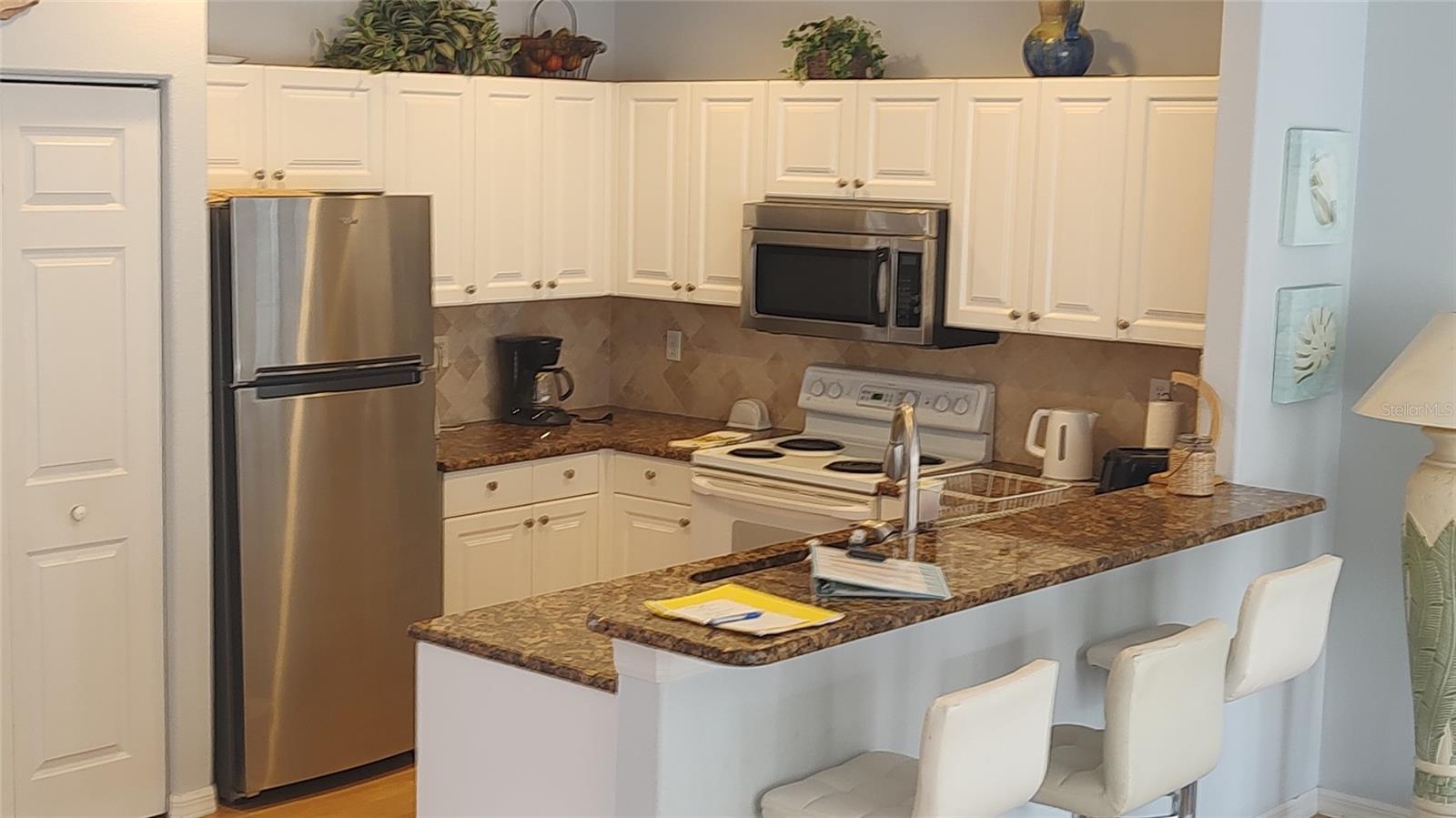 Image 5 of 23 For 1463 Gulf Drive N 14