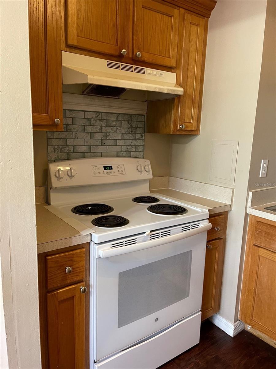 Image 7 of 15 For 4800 Rilma Avenue 146