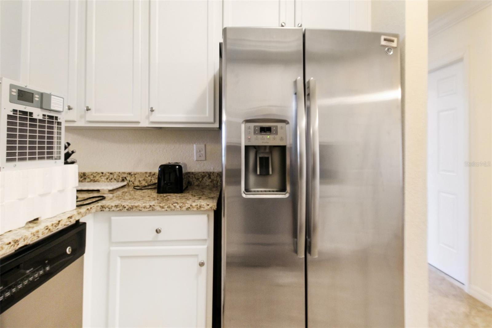 Image 11 of 43 For 5517 Palmer Circle 105