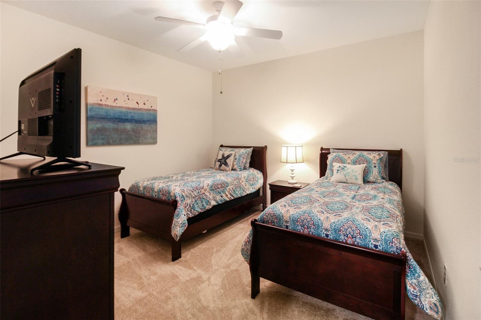 Image 13 of 43 For 5517 Palmer Circle 105