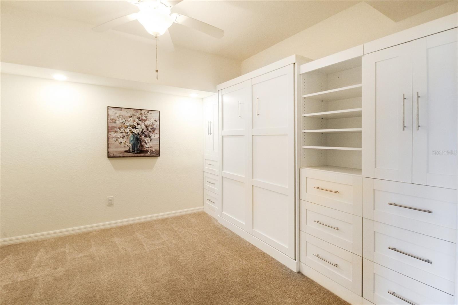 Image 21 of 43 For 5517 Palmer Circle 105