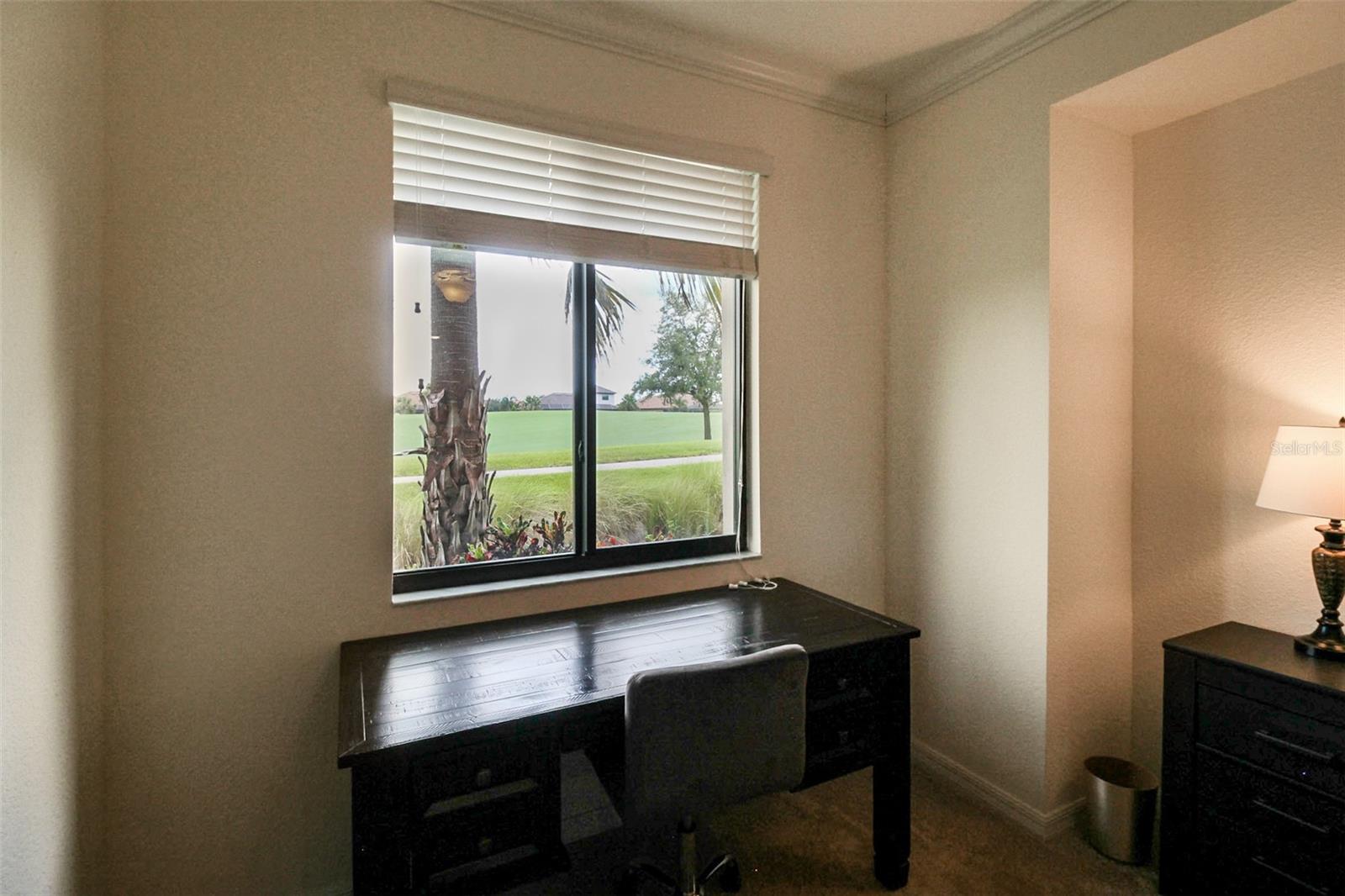 Image 37 of 43 For 5517 Palmer Circle 105