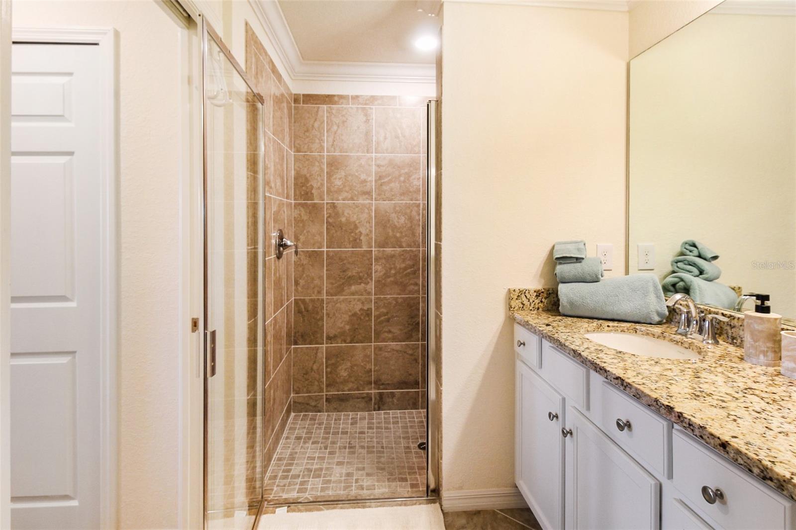 Image 43 of 43 For 5517 Palmer Circle 105