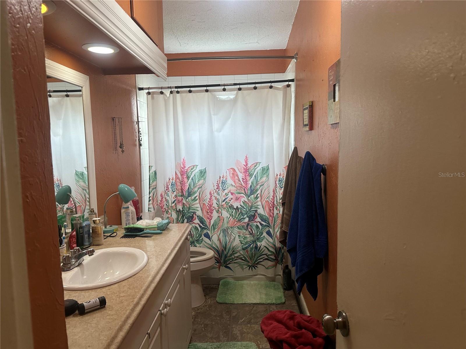 Image 7 of 12 For 912 68th Avenue W