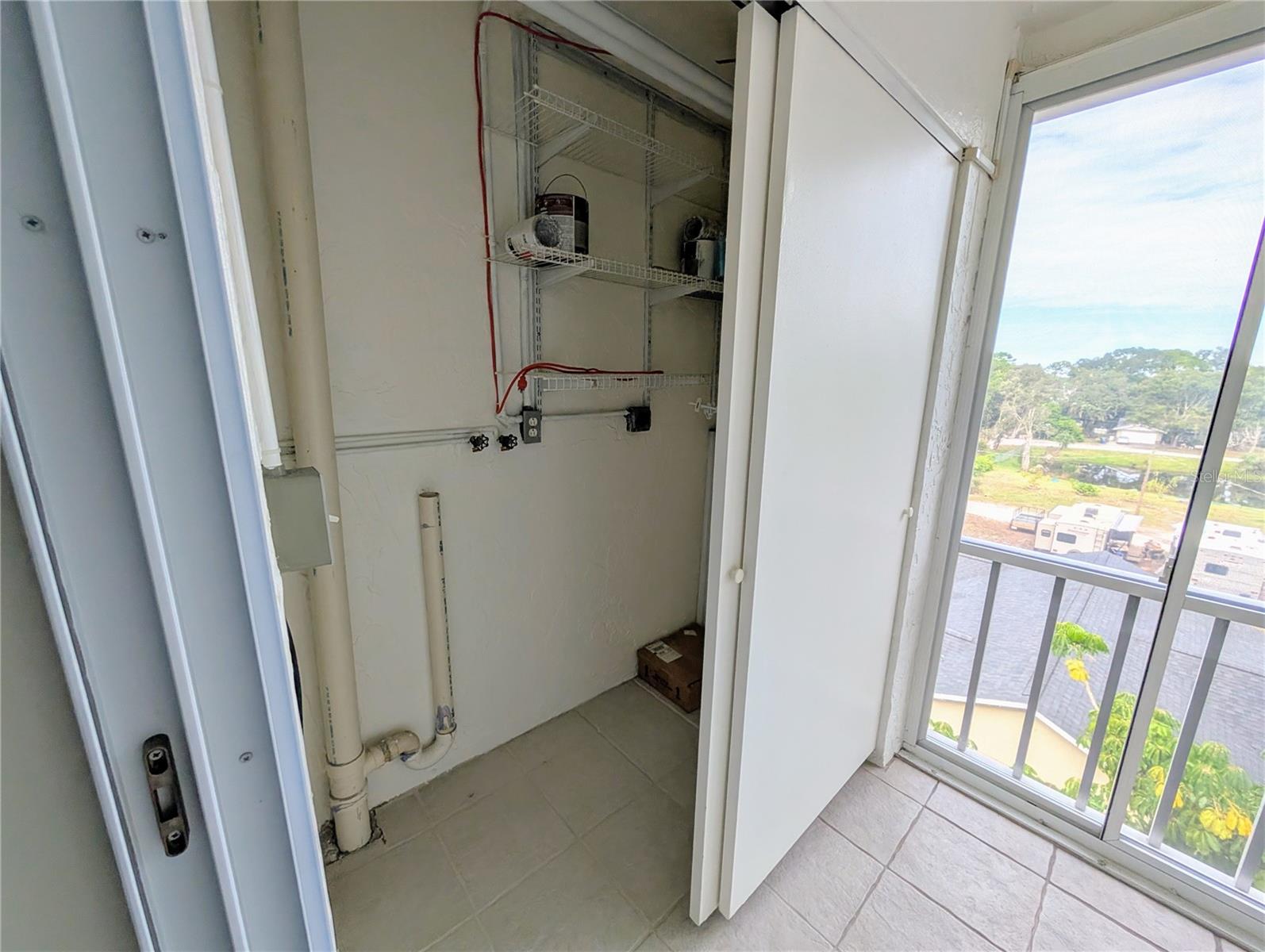 Image 22 of 33 For 3756 Lake Bayshore Drive K-509