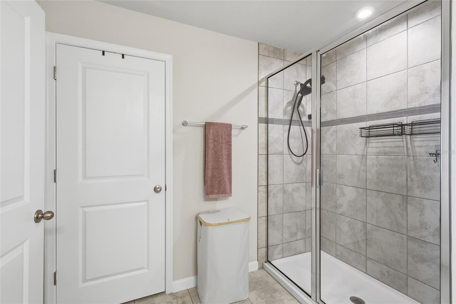 Image 20 of 36 For 1788 Holden Ridge Lane