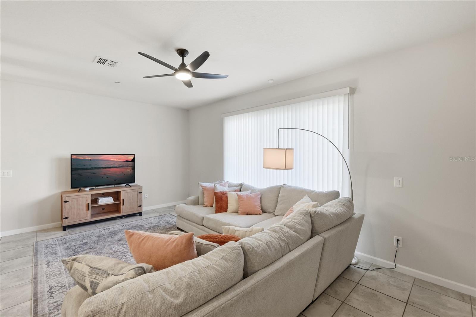 Image 9 of 36 For 1788 Holden Ridge Lane