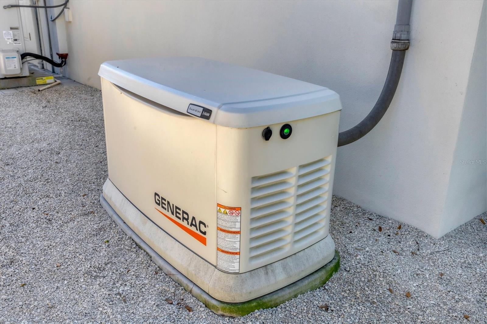 Image 59 of 75 For 7927 Longbay Boulevard