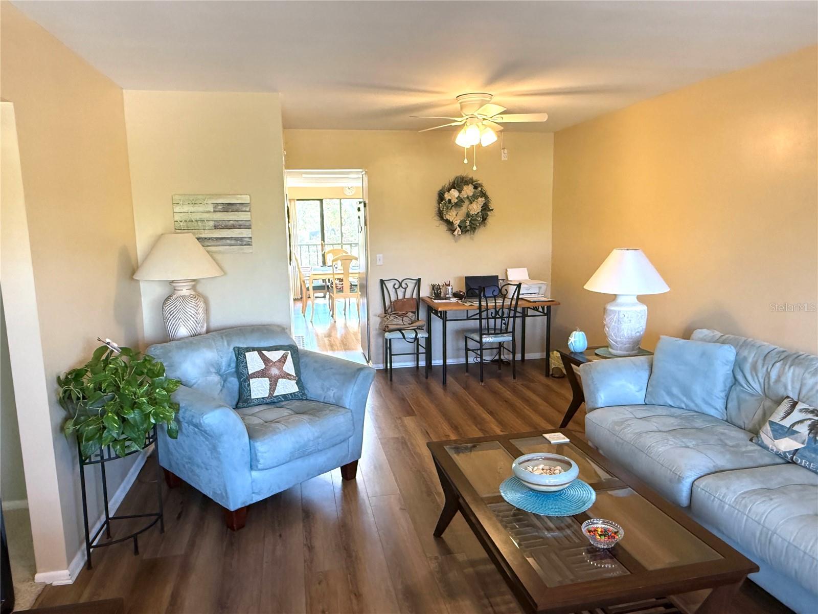 Image 16 of 41 For 315 30th Avenue W B305